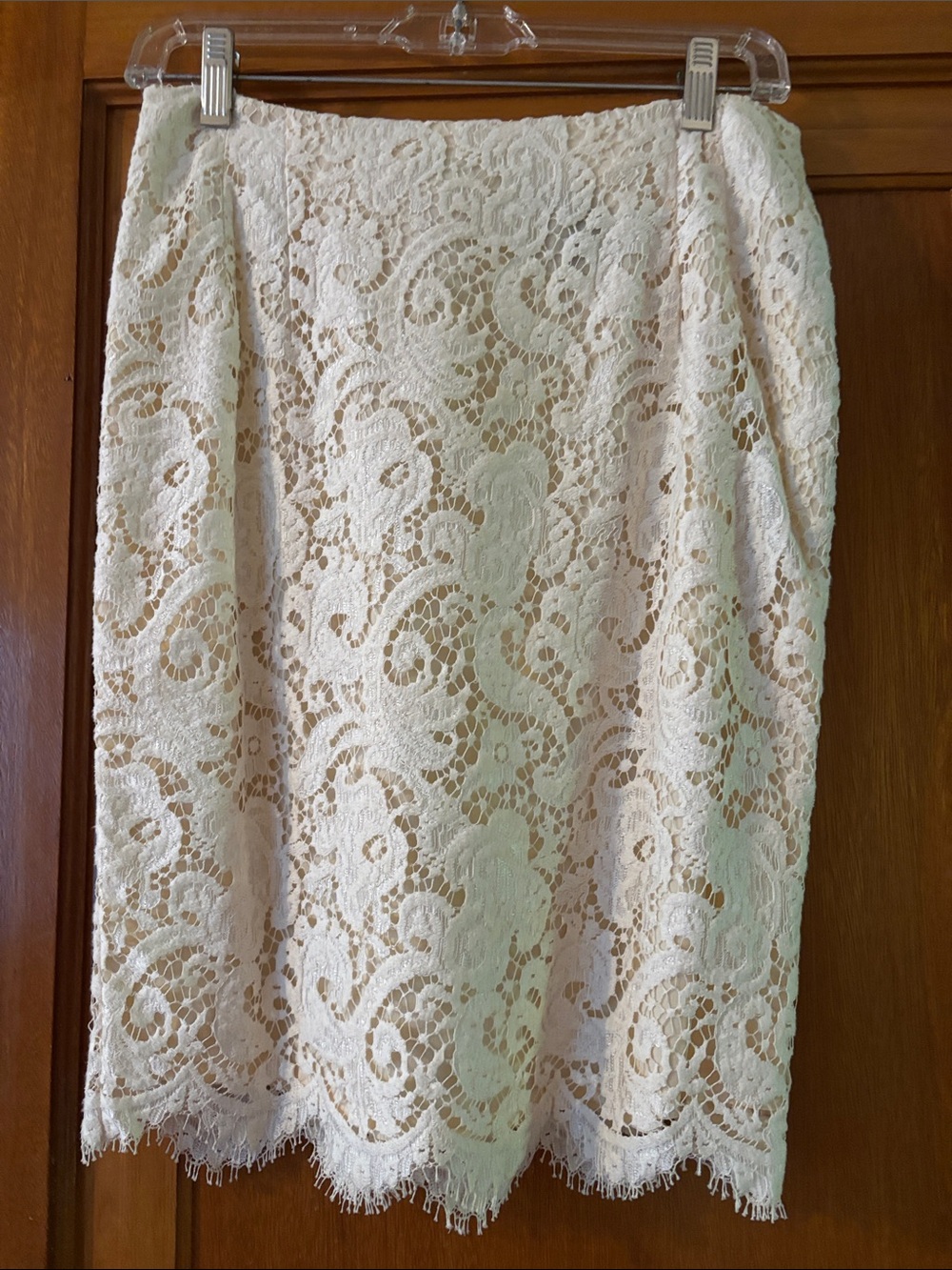 Ellen Tracy Cream Lace Pencil Skirt